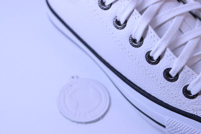 Tênis Feminino Converse Chuck Taylor All Star Couro Branco – Cano Baixo