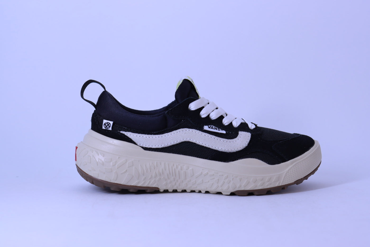 Tênis Feminino Vans Ultrarange VR3 Preto