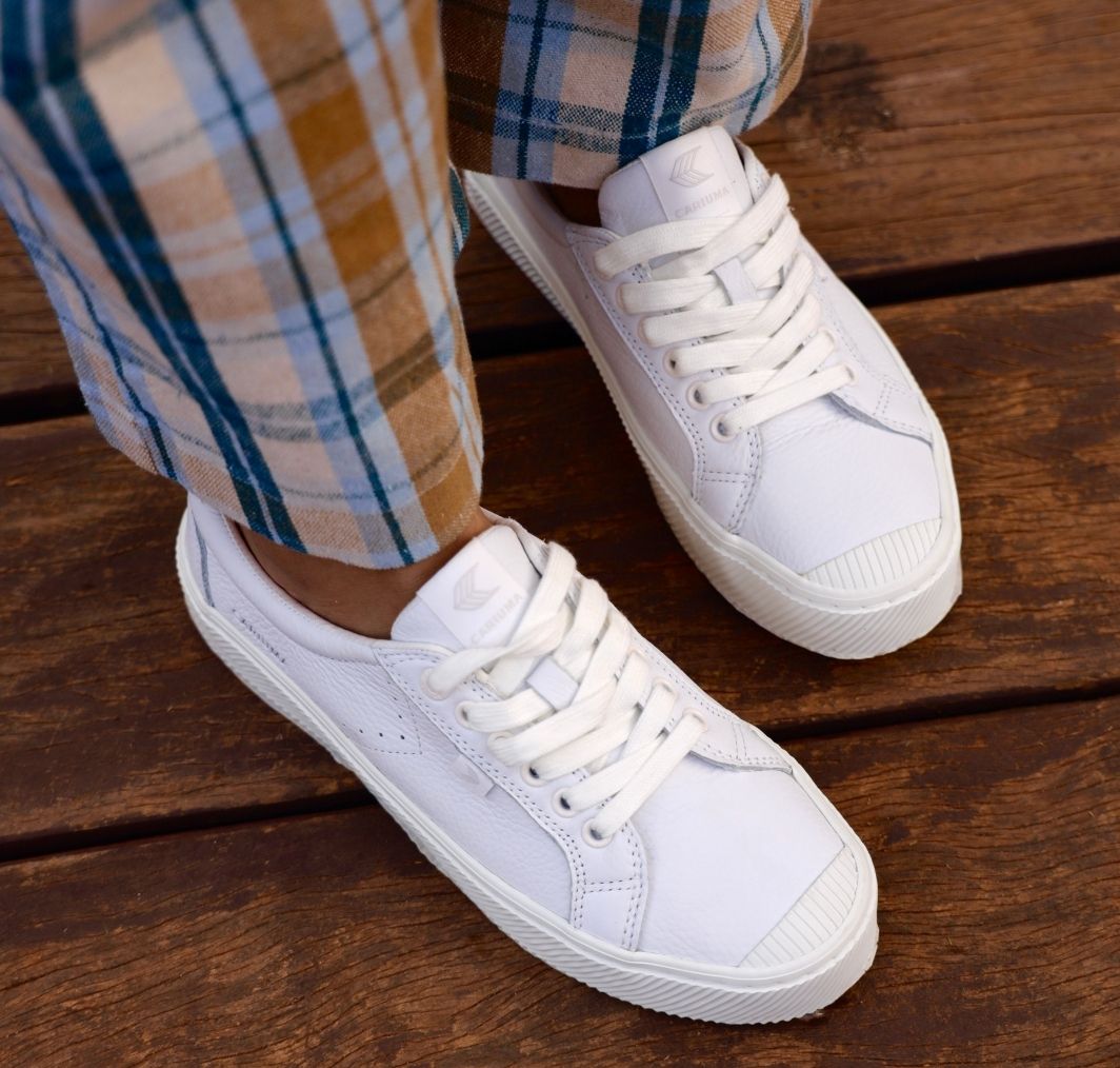 Tênis Feminino Cariuma Oca Low – All White Leather