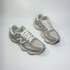 Tênis New Balance 9060 Rosa Claro Bege