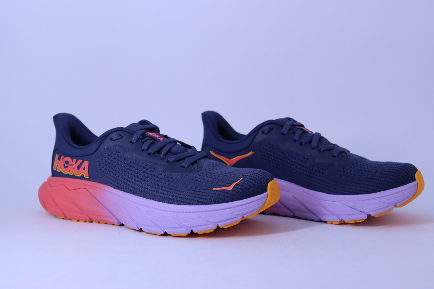 Tênis Hoka Arahi 7 – Midnight