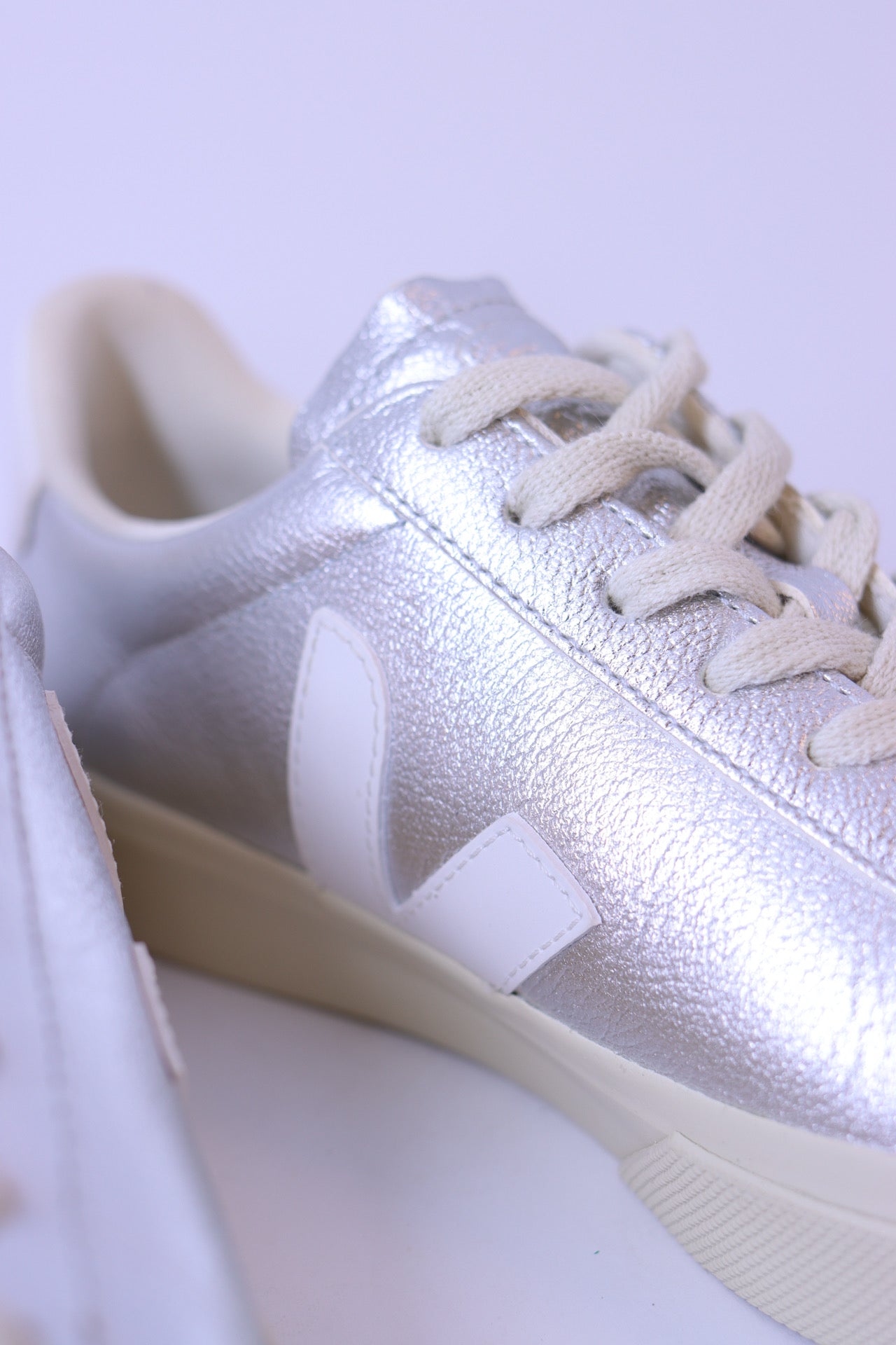 Tênis Feminino Veja Campo Leather Silver White
