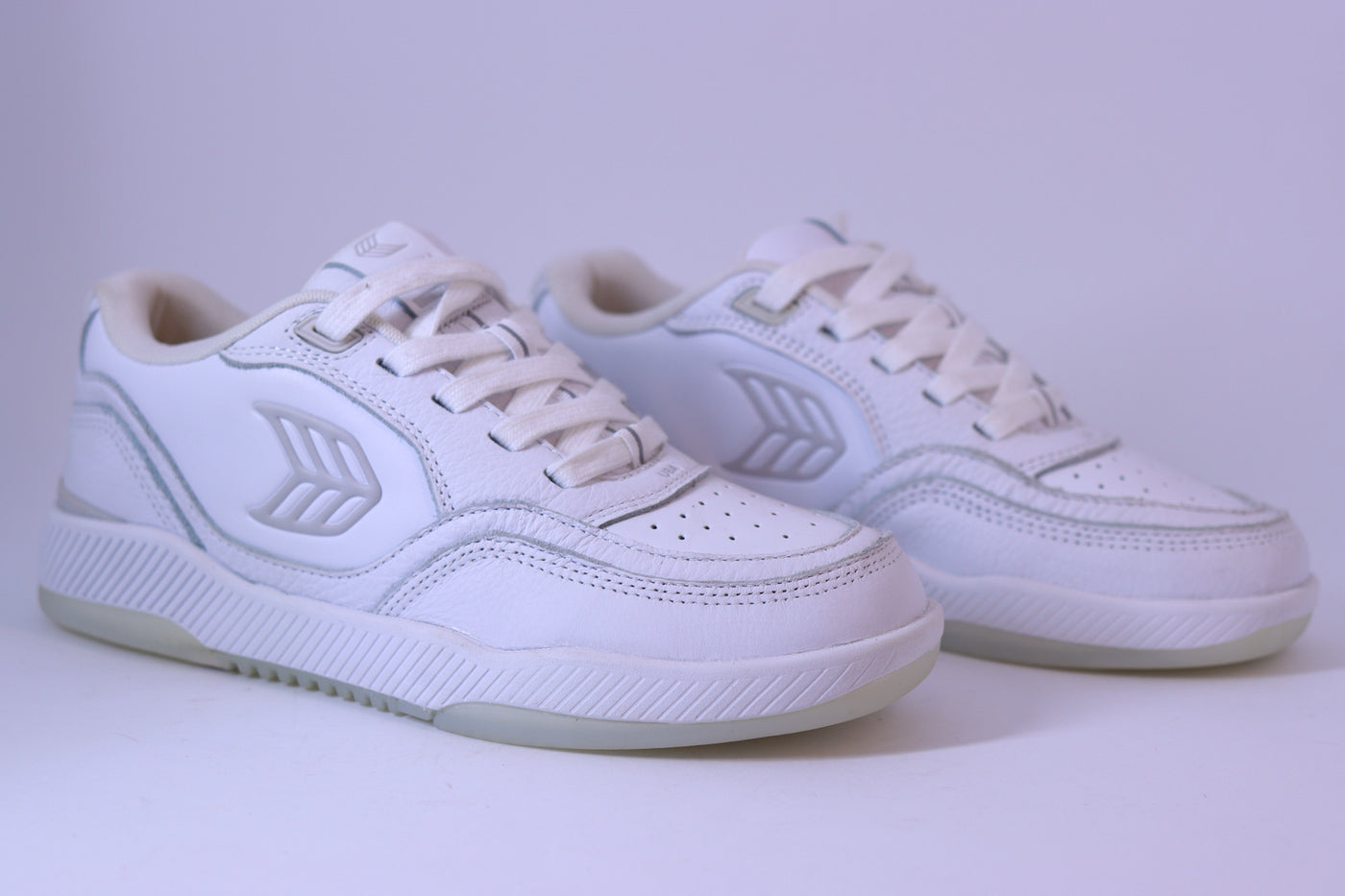 Tênis Feminino Cariuma Uba – White Leather