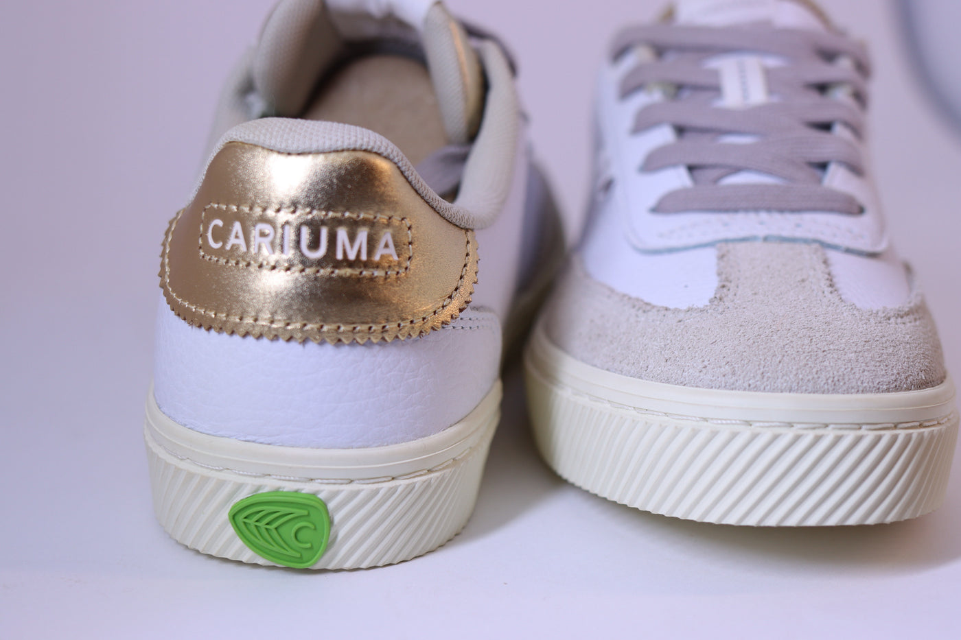 Tênis Feminino Cariuma Toca – White/Gold