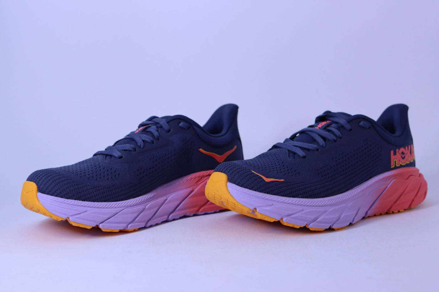 Tênis Hoka Arahi 7 – Midnight