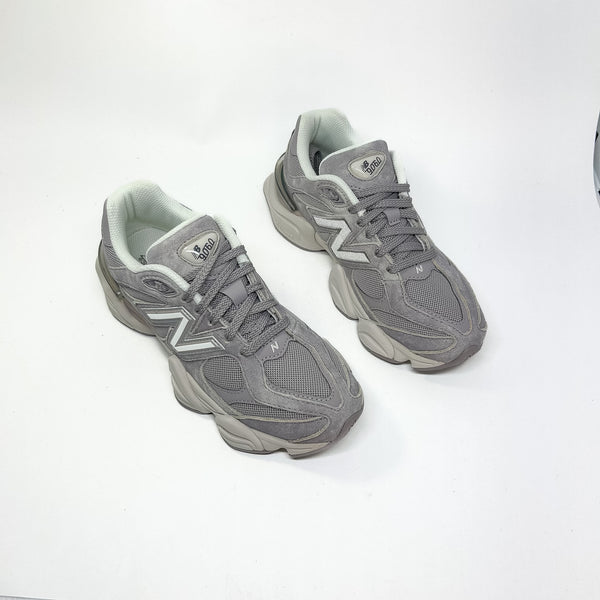 Tênis New Balance 9060 Lilás Acinzentado