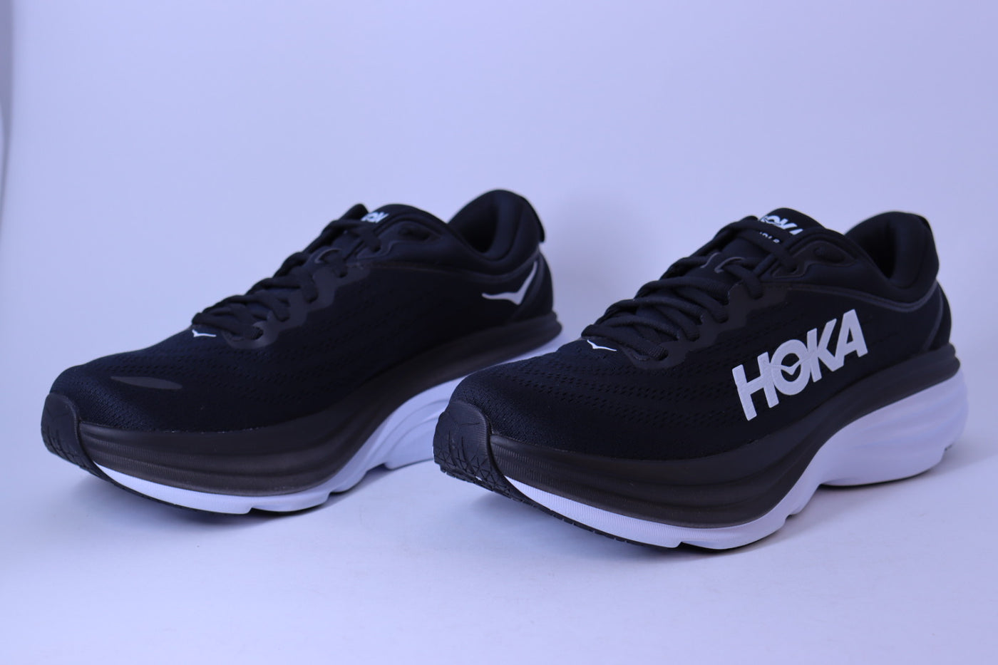 Tênis Feminino Hoka Bondi 8 Preto - – Black / White