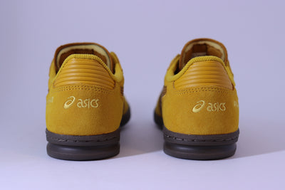 Tênis Feminino Asics SkyHand Yellow