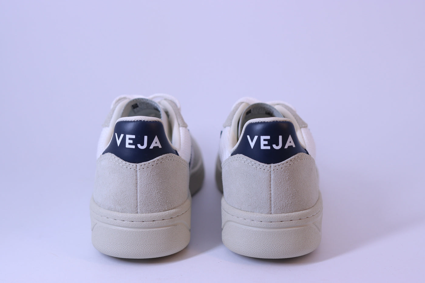 Tênis Feminino Veja V-10 B-Mesh White Nautico Pierre