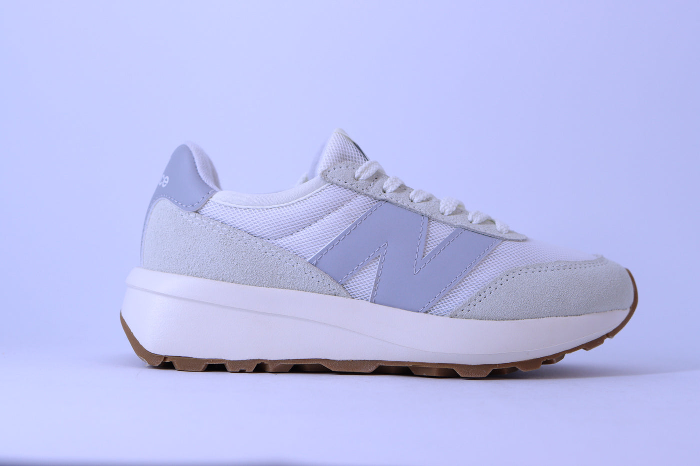 Tênis Feminino New Balance 370v1 Branco Off
