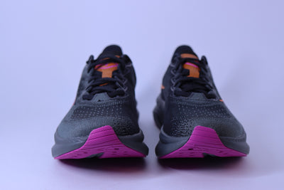 Tênis Hoka Mach 6 – Black / Flame / Fuchsia