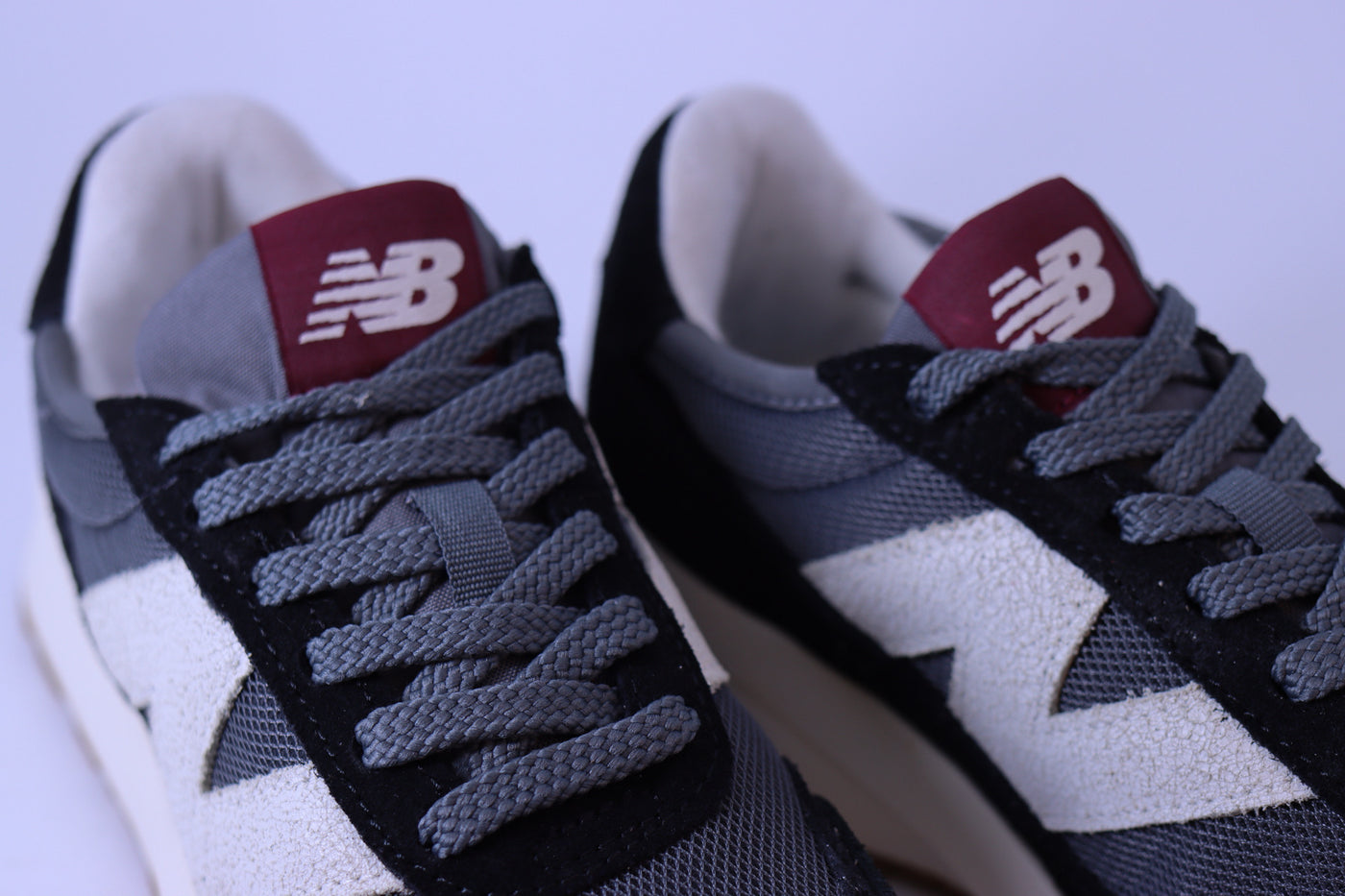 Tênis Feminino New Balance 370v1 Preto