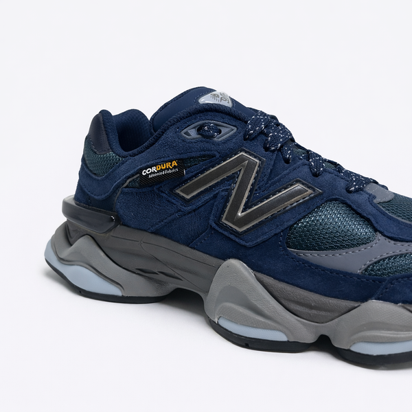 Tênis New Balance 9060 Azul Marinho CORDURA®