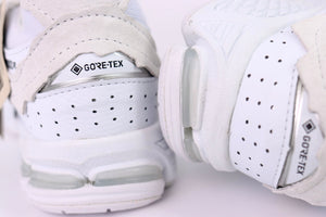 Tênis Feminino New Balance 2002R GORE-TEX® Shipyard
