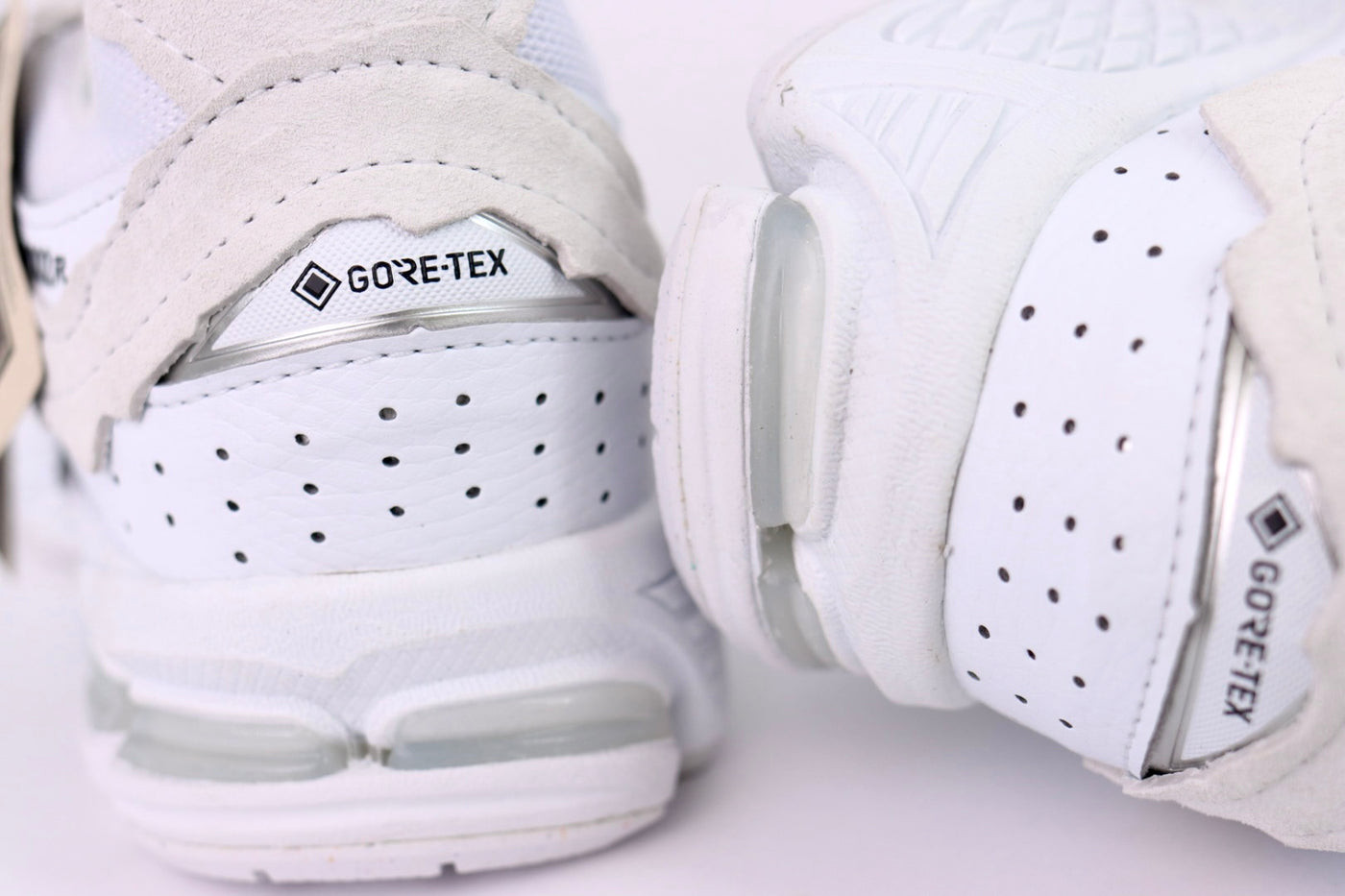 Tênis Feminino New Balance 2002R GORE-TEX® Shipyard