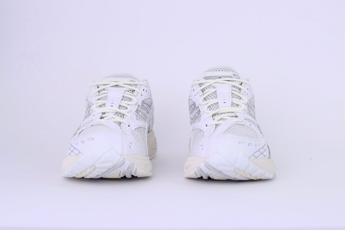 Tênis Feminino Asics GEL-NIMBUS 10.1 White Pure Silver