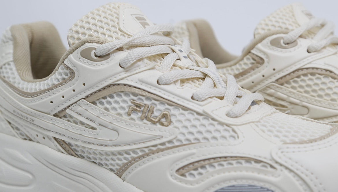 Tênis Feminino Fila Runner 2K SE Bege