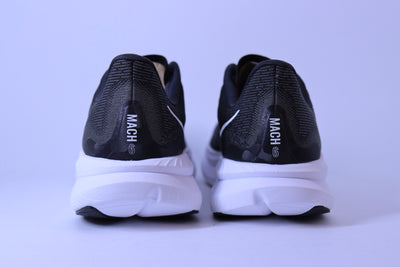 Tênis Hoka Mach 6 – Black / White