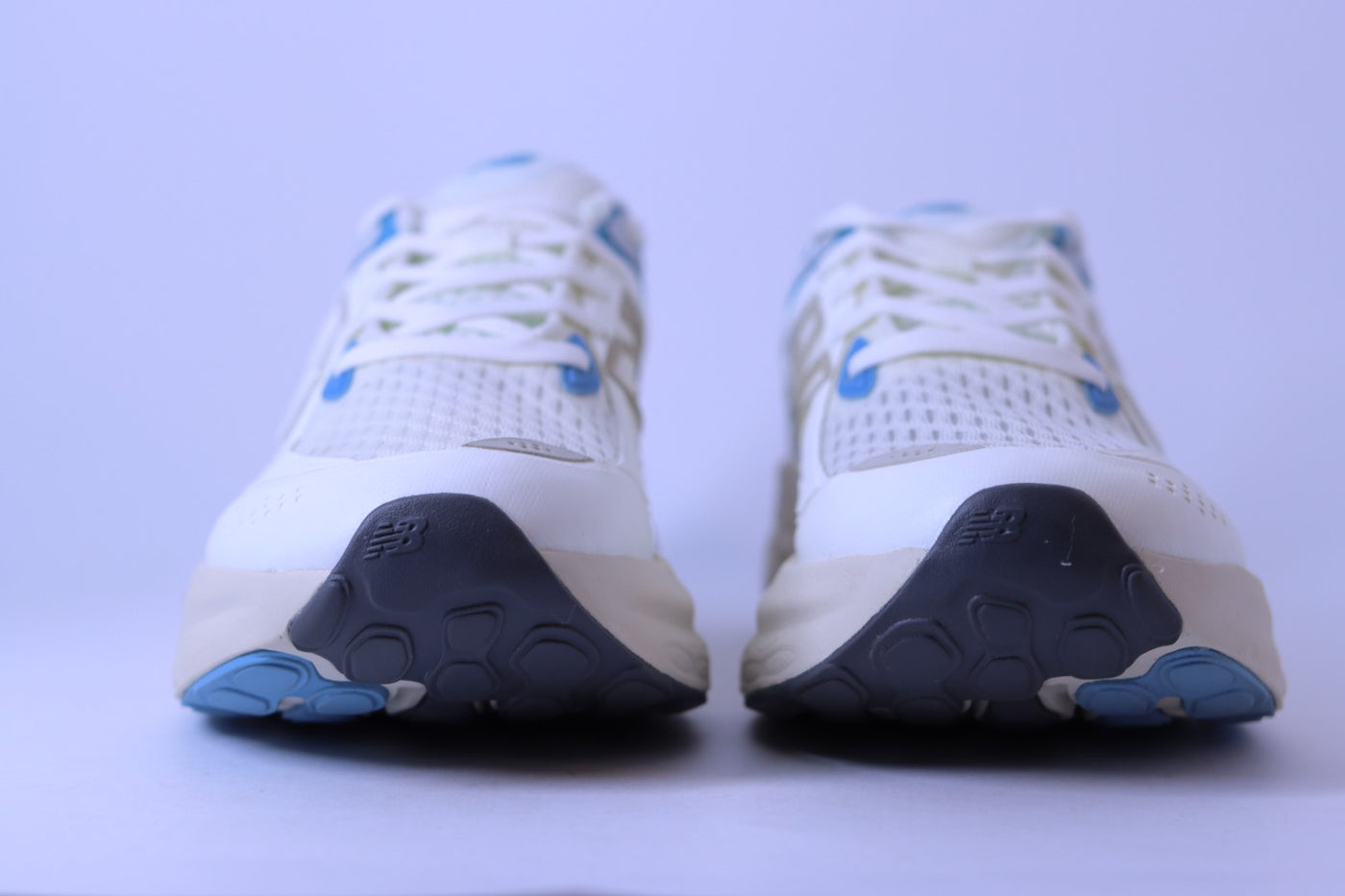 Tênis Feminino New Balance Fresh Foam Linem Still Water