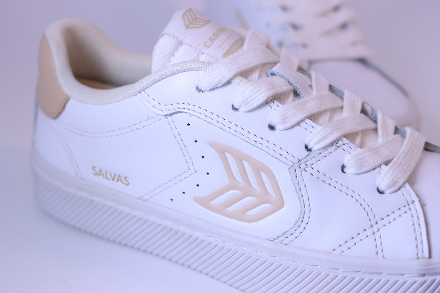 Tênis Feminino Cariuma Salvas – White/Dune
