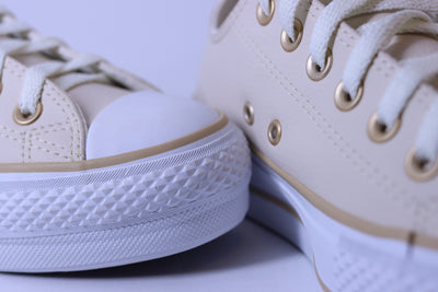 Tênis Feminino Converse Chuck Taylor Lift Platform – Bege