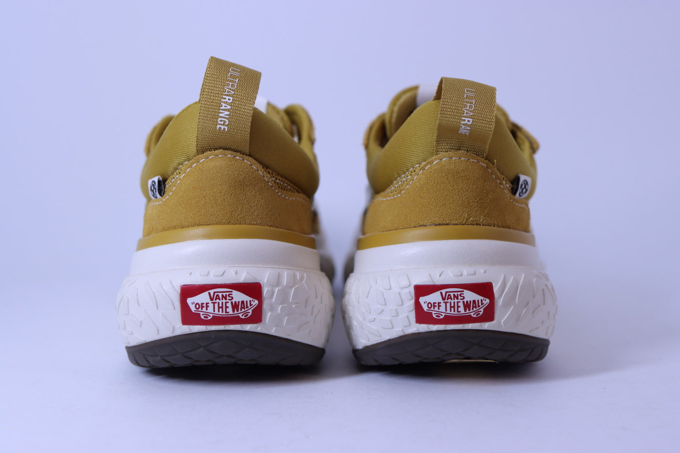 Tênis Feminino Vans Ultrarange Neo Vr3 Yellow