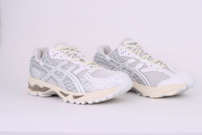 Tênis Feminino Asics GEL-NIMBUS 10.1 White Pure Silver