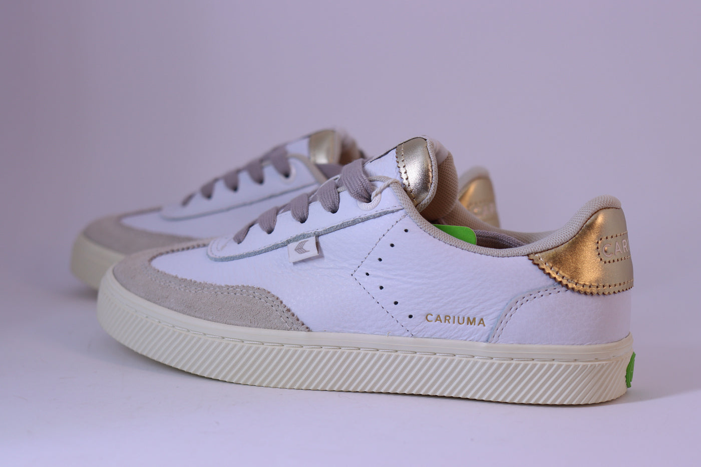 Tênis Feminino Cariuma Toca – White/Gold