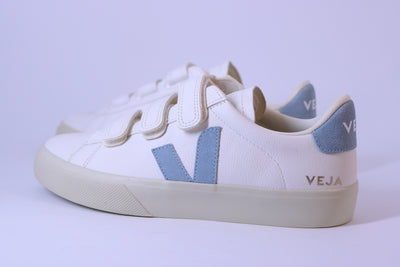 Tênis Feminino Veja Recife Chromefree Leather Steel