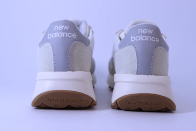 Tênis Feminino New Balance 370v1 Branco Off