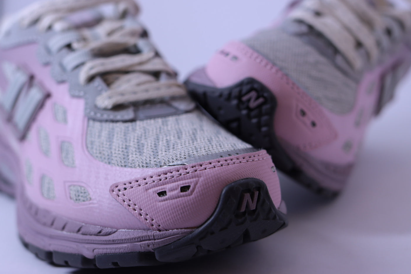 Tênis Feminino New Balance 1906 Rosa Antigo