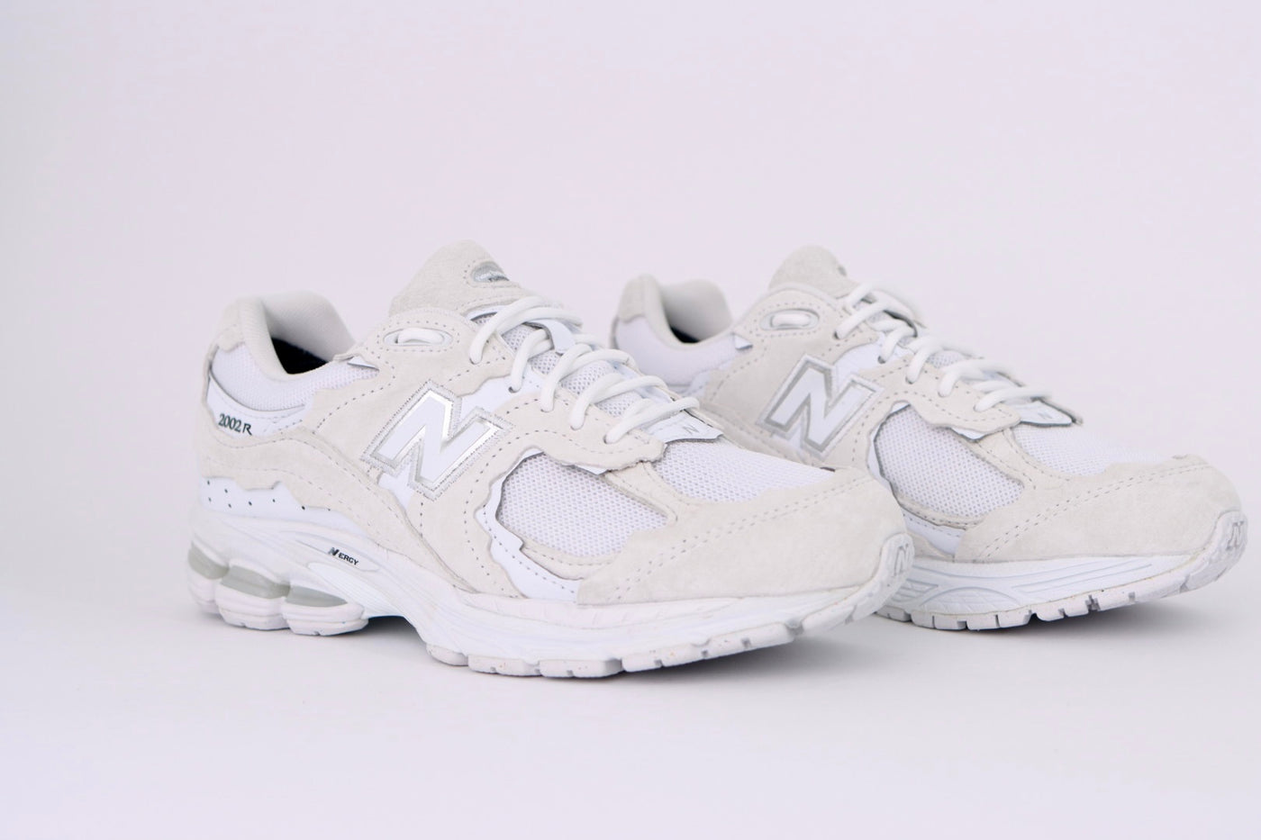 Tênis Feminino New Balance 2002R GORE-TEX® Shipyard