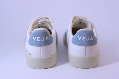 Tênis Feminino Veja Recife Chromefree Leather Steel