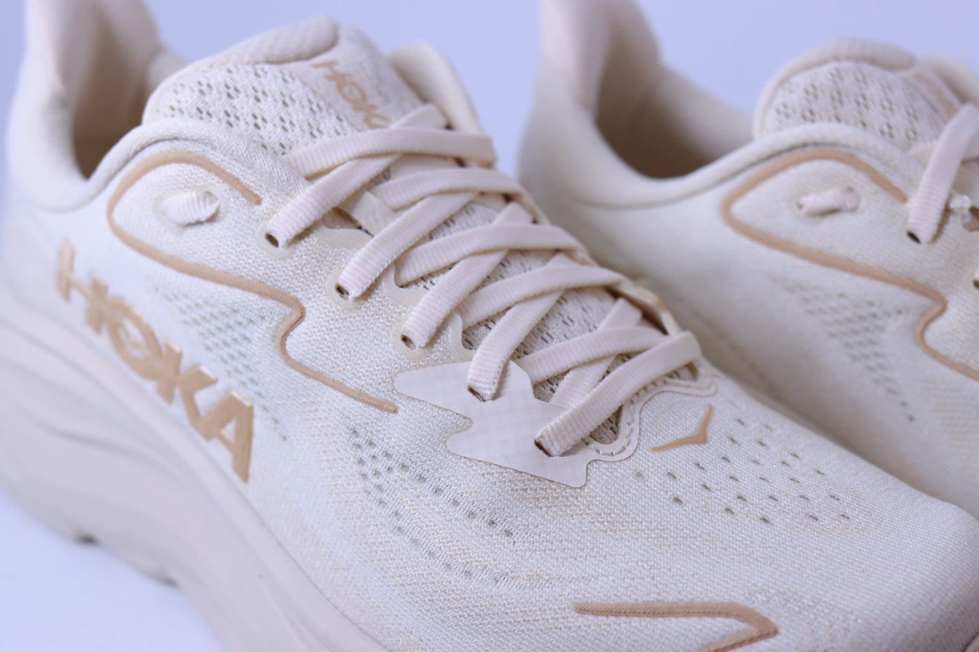 Tênis Feminino Hoka Clifton 10 - – Vanilla Cream