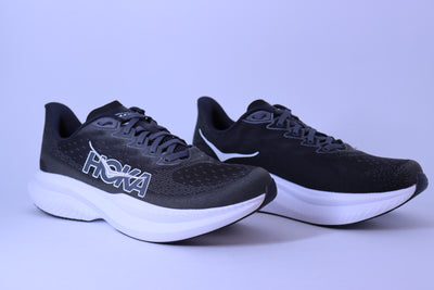 Tênis Hoka Mach 6 – Black / White