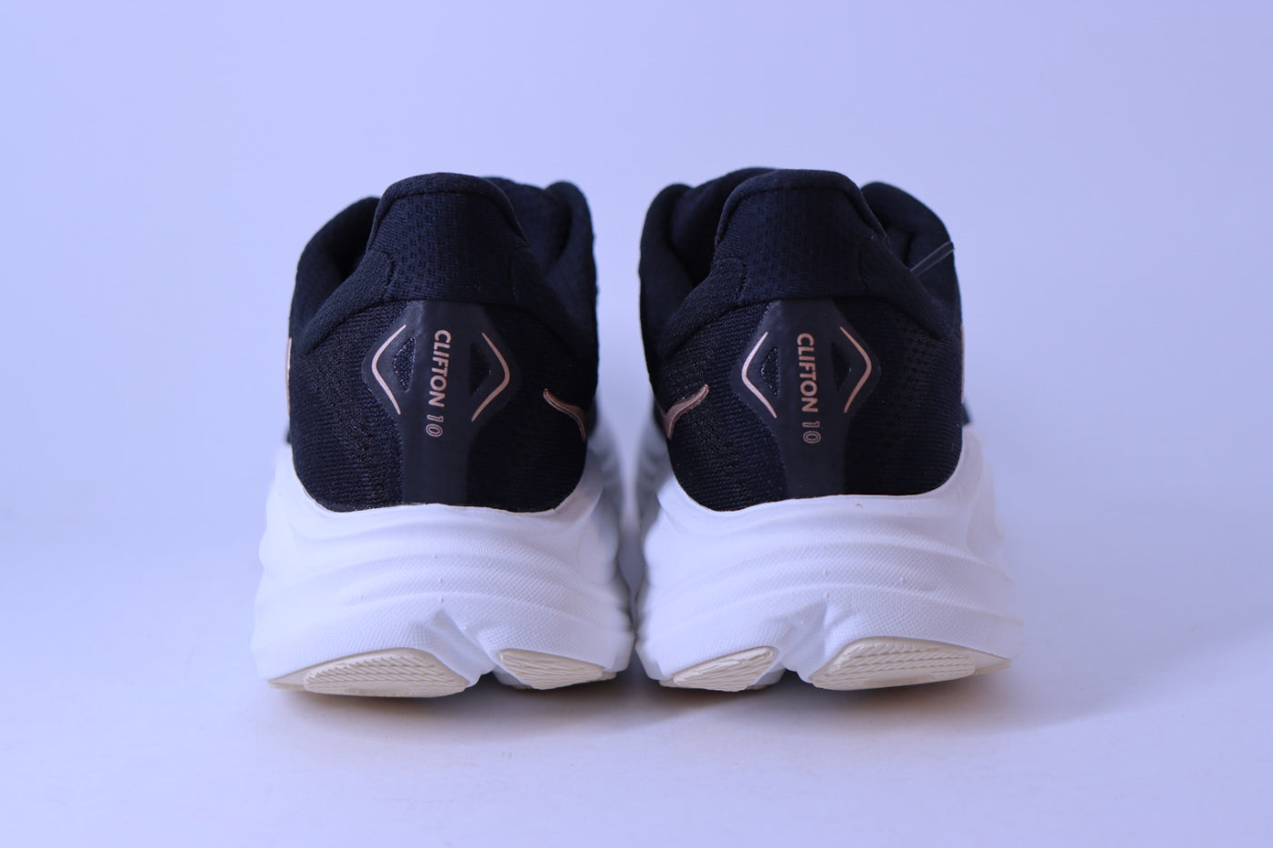 Tênis Hoka Clifton 10