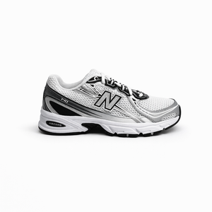 Tênis New Balance 740 Preto e Prata