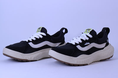 Tênis Feminino Vans Ultrarange VR3 Preto