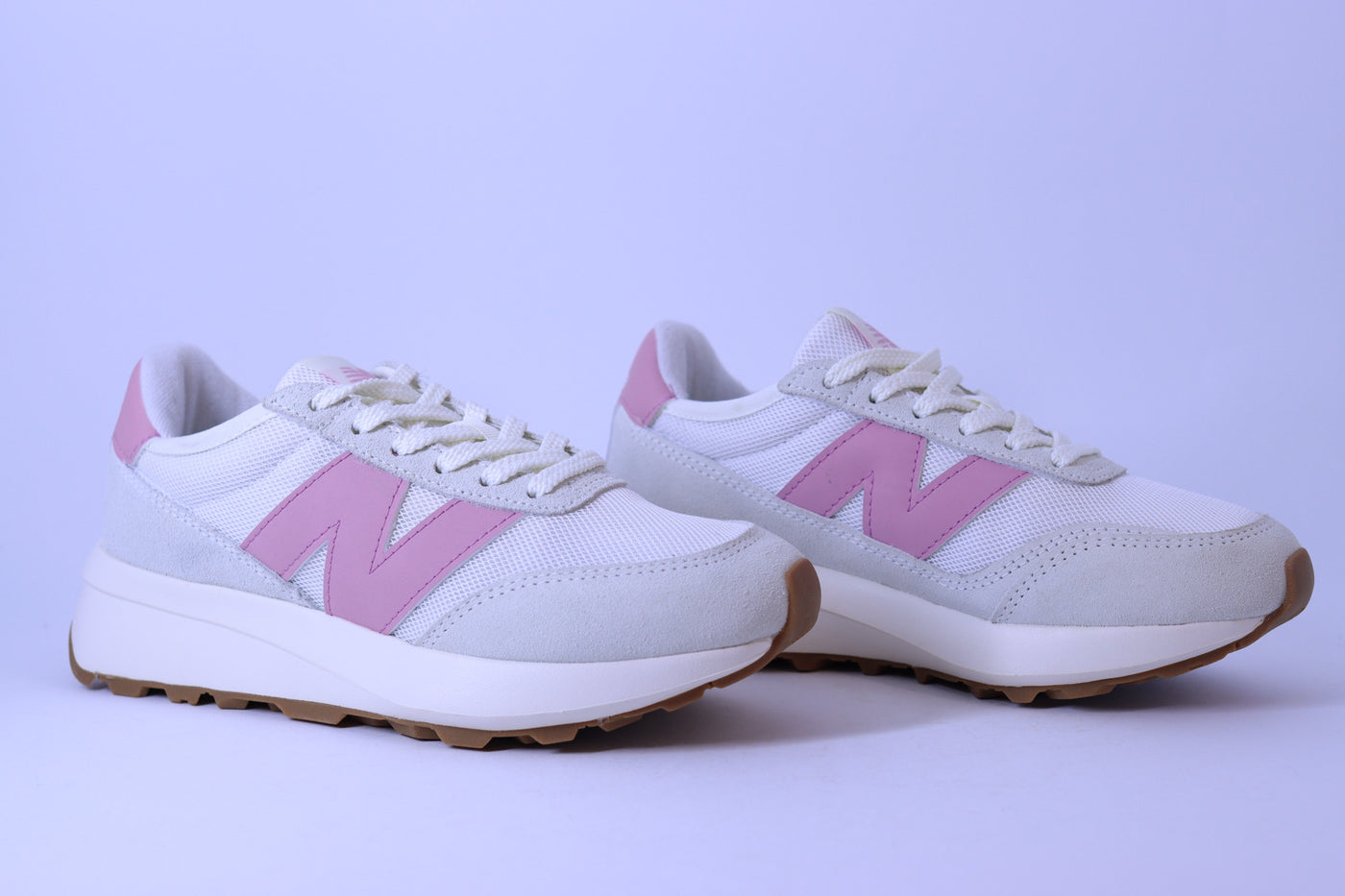 Tênis Feminino New Balance 370v1 Branco/Rosa