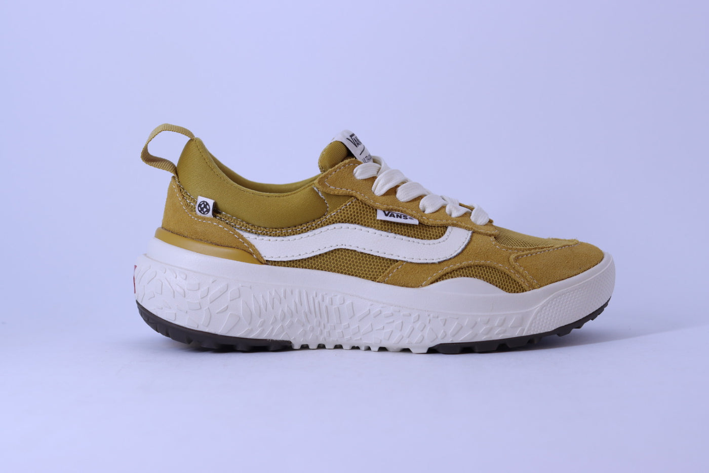 Tênis Feminino Vans Ultrarange Neo Vr3 Yellow