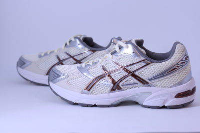 Tênis Feminino Asics GEL-1130 Reddish Brown