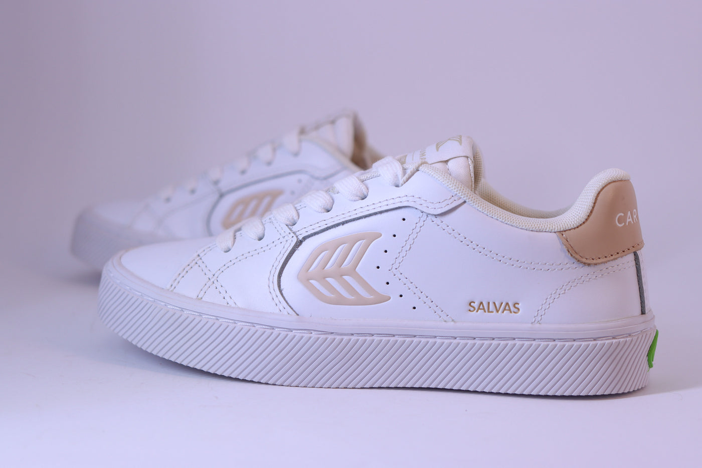 Tênis Feminino Cariuma Salvas – White/Dune