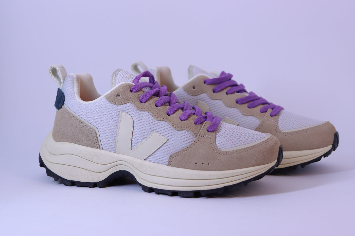 Tênis Feminino Veja Venturi II Grey Pierre