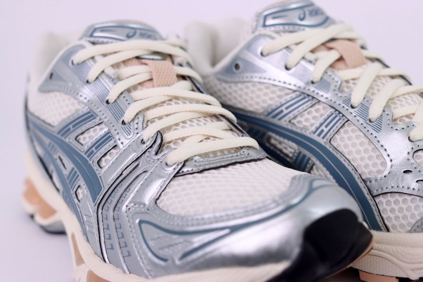 Tênis Feminino Asics GEL-KAYANO 14  CREAM IRONCLAD