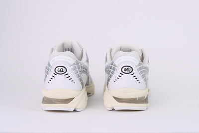 Tênis Feminino Asics GEL-NIMBUS 10.1 White Pure Silver