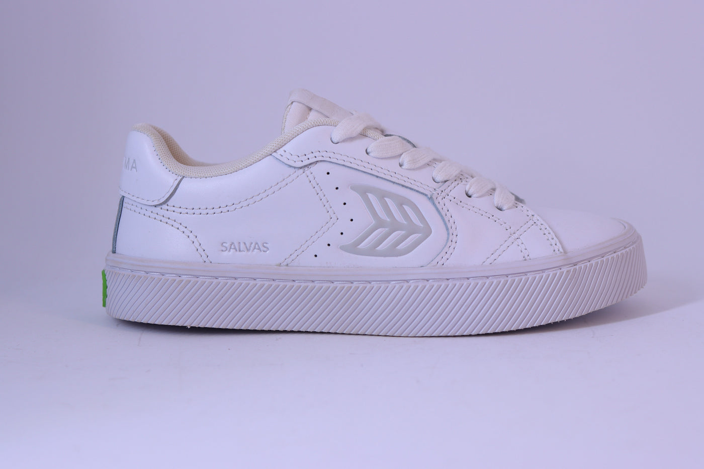 Tênis Feminino Cariuma Salvas - White