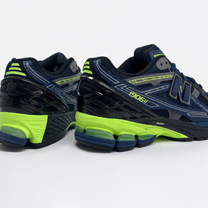 Tênis New Balance 1906N Marinho e Verde
