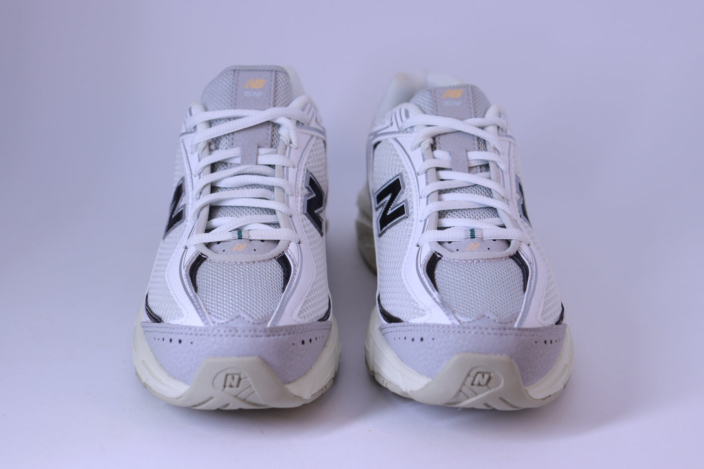 Tênis Feminino New Balance 509 Branco/Cinza