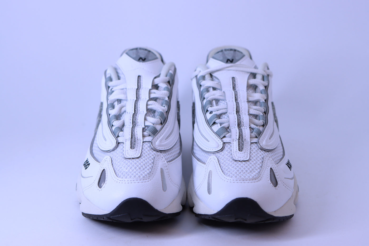 Tênis Feminino New Balance 1000 Branco