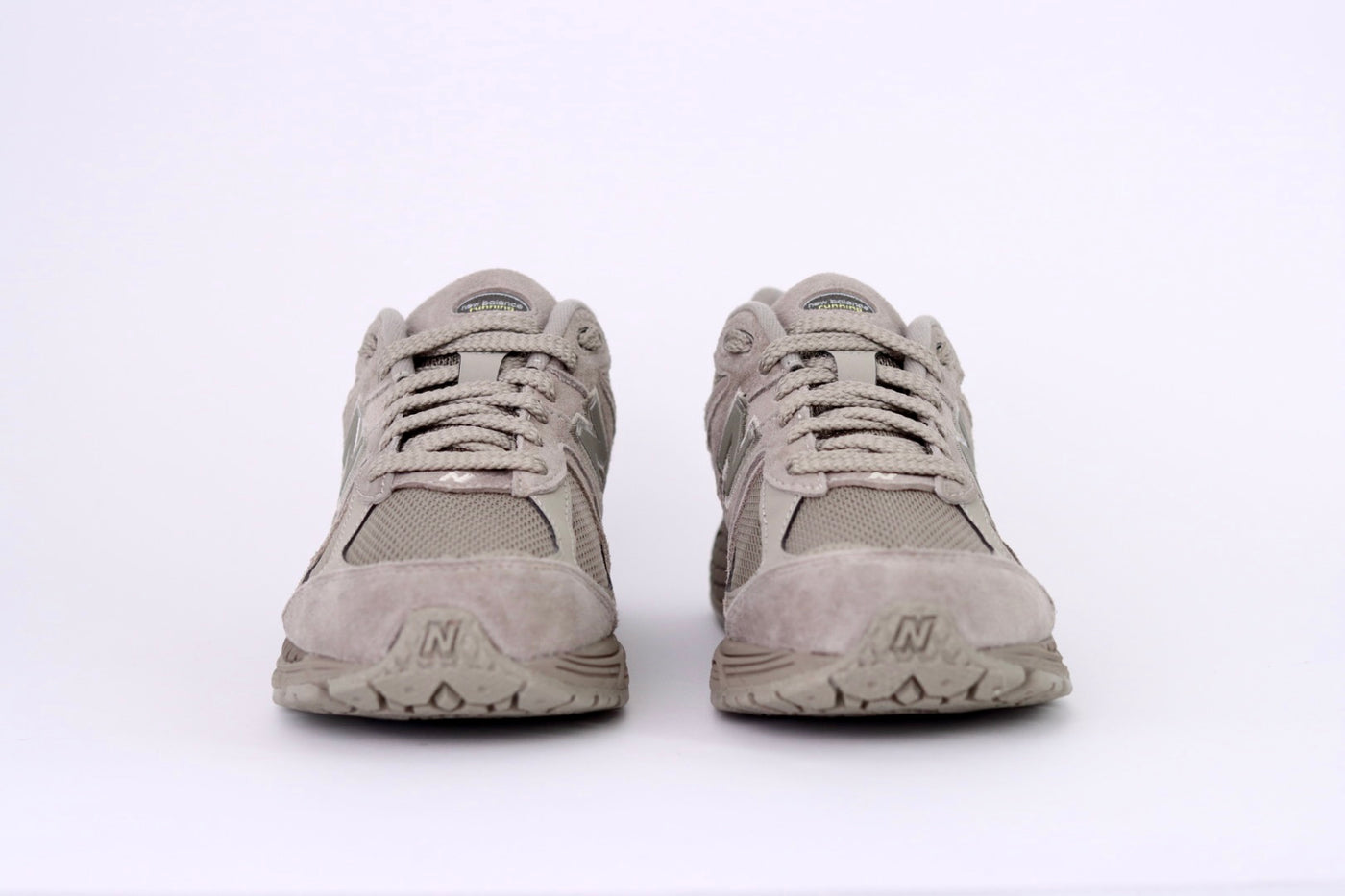 Tênis Feminino New Balance 2002R Arid Stone